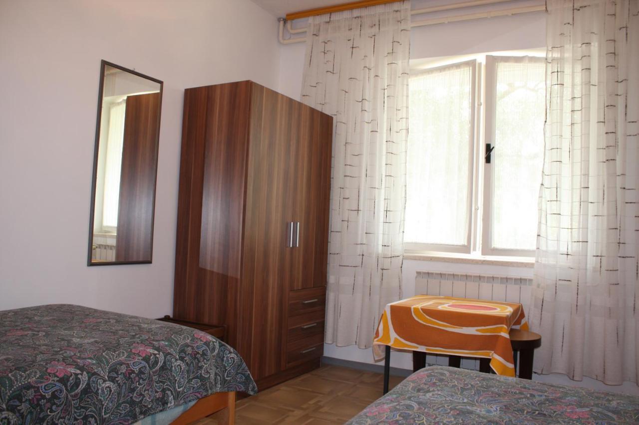 Sobe Vrabec Apartment Portorož Exterior foto