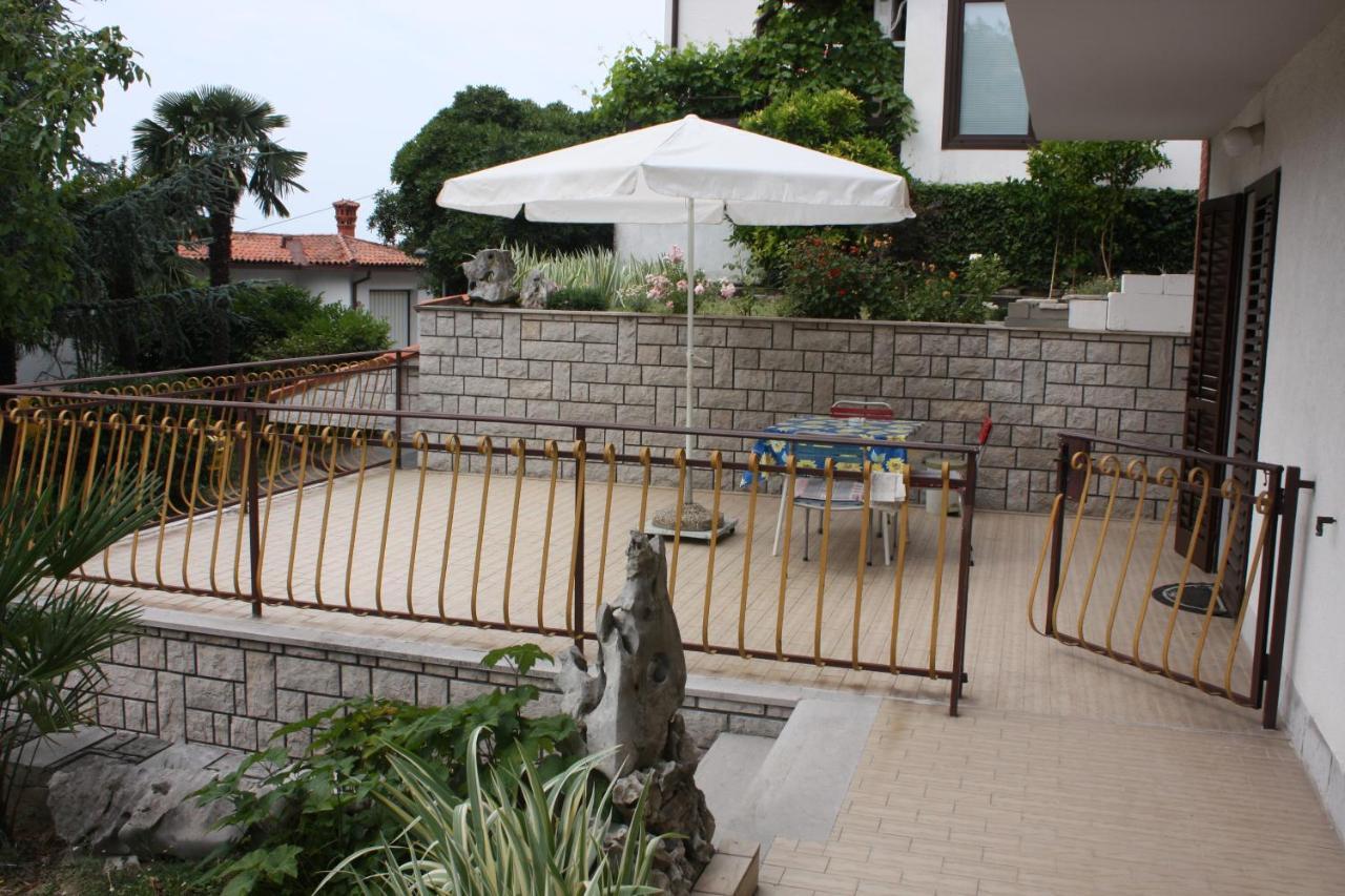 Sobe Vrabec Apartment Portorož Exterior foto